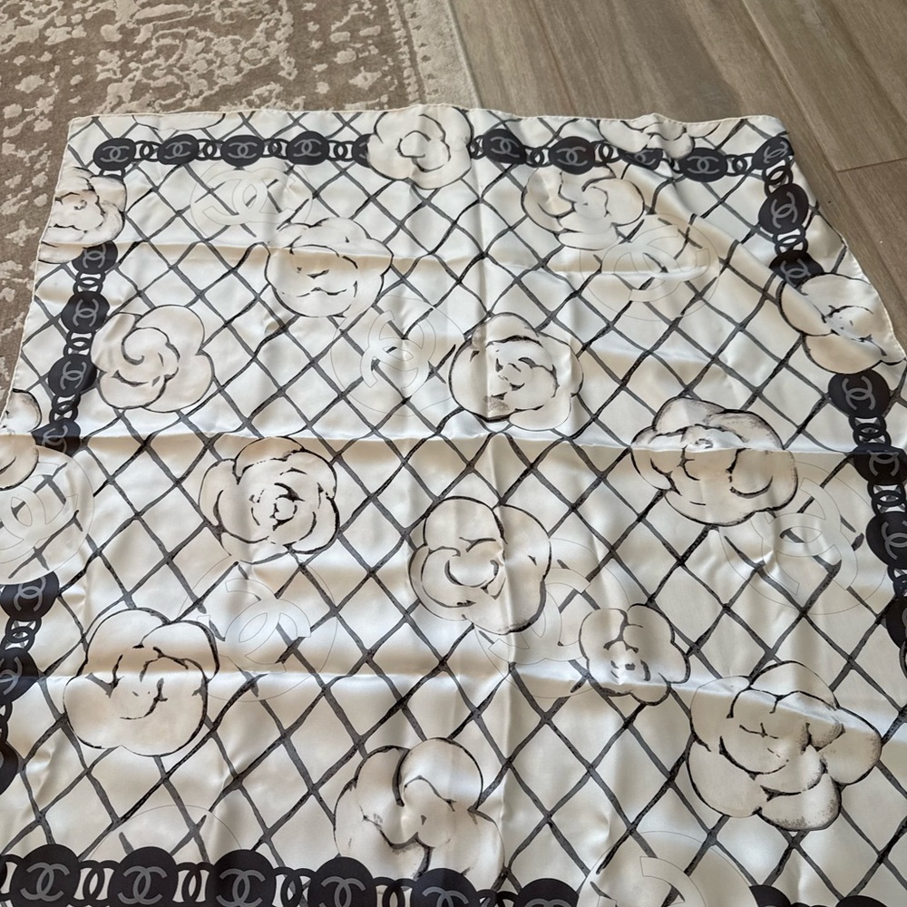 CHANEL Black and White Floral Scarf